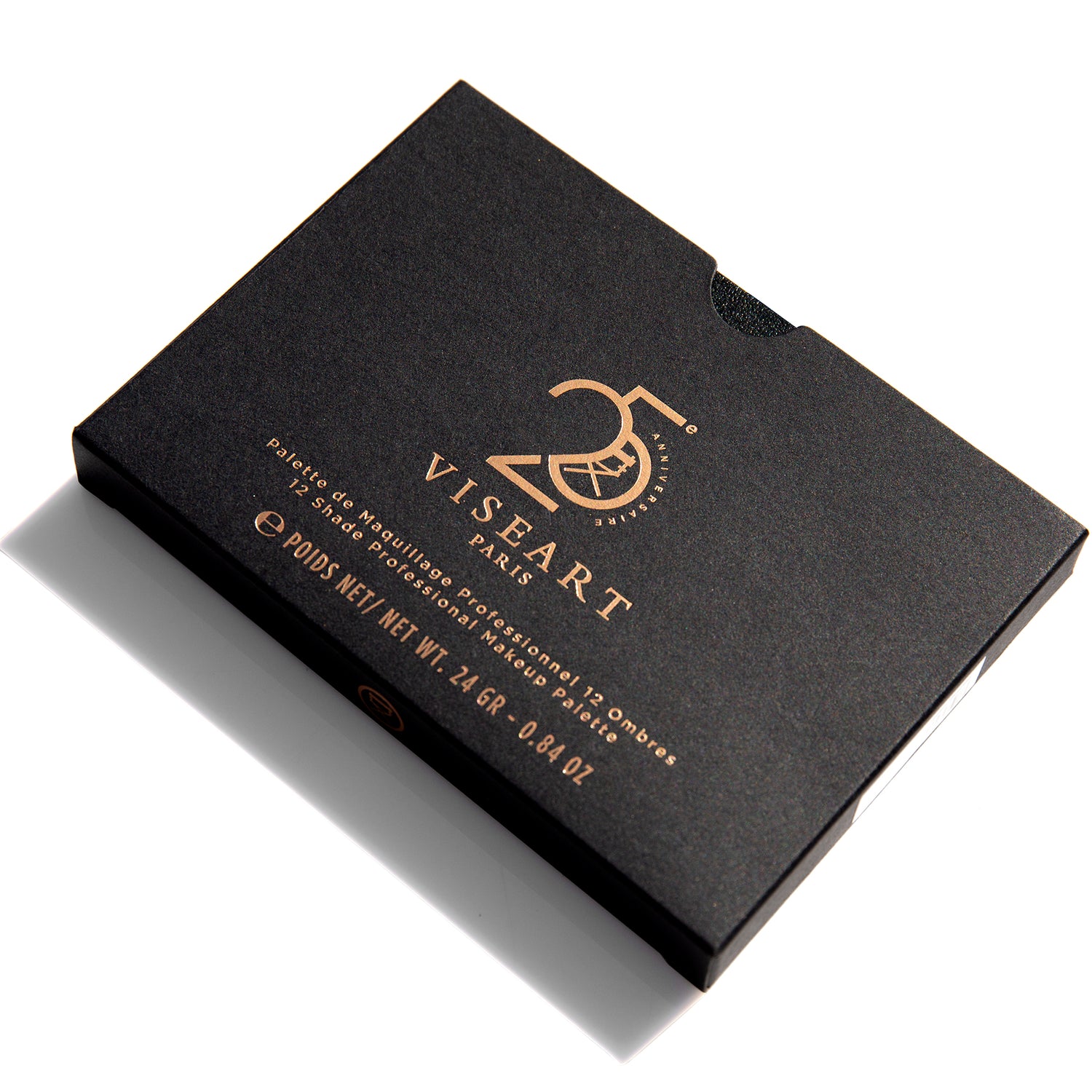 Closed palette with all-matte neutral shades from ivory to bark brown, ideal for contour, lid, and brow work across all skin tones.