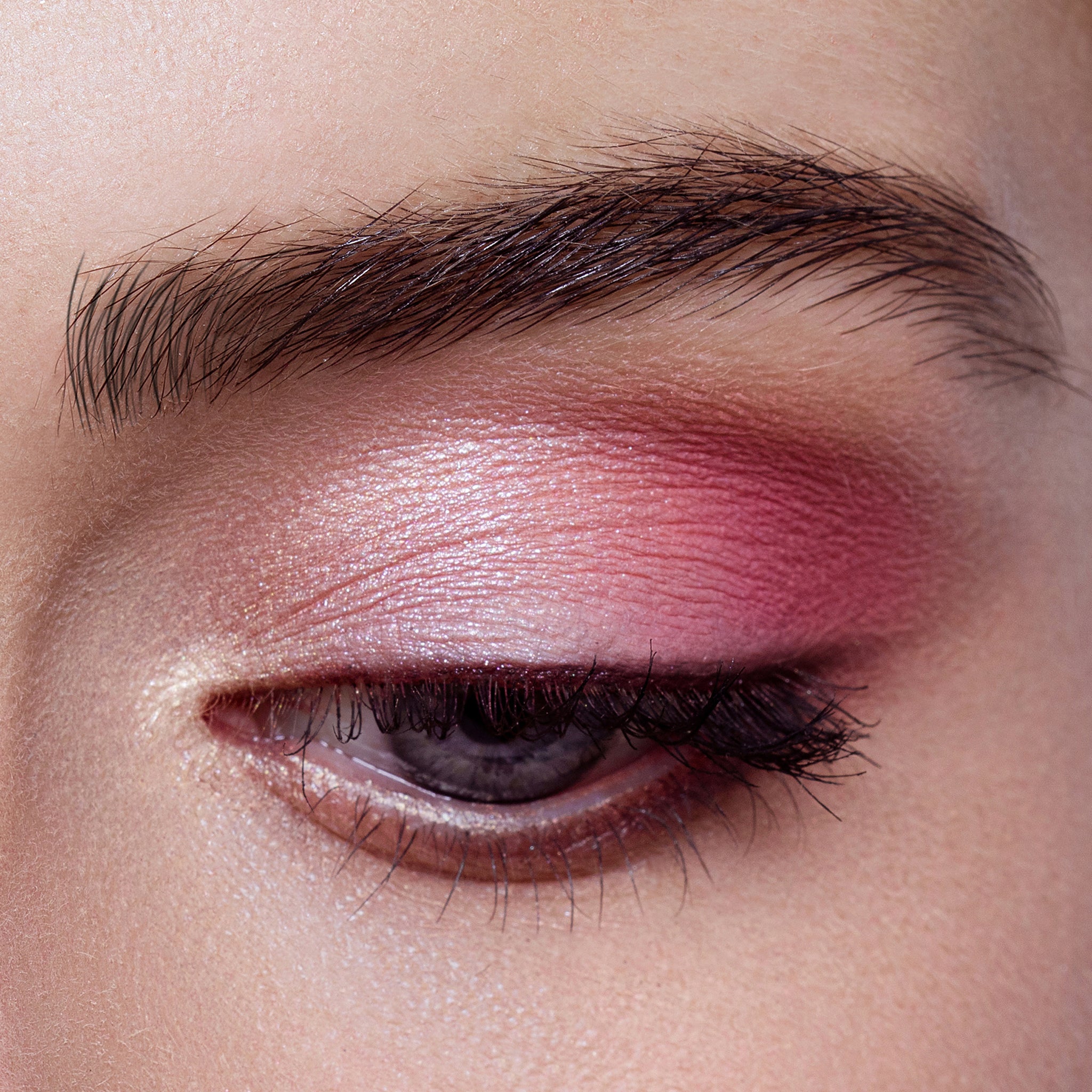 Petit Pro Chou Chou on eyes showing pastel pink, peach, lilac, and lemon shimmer eyeshadows.