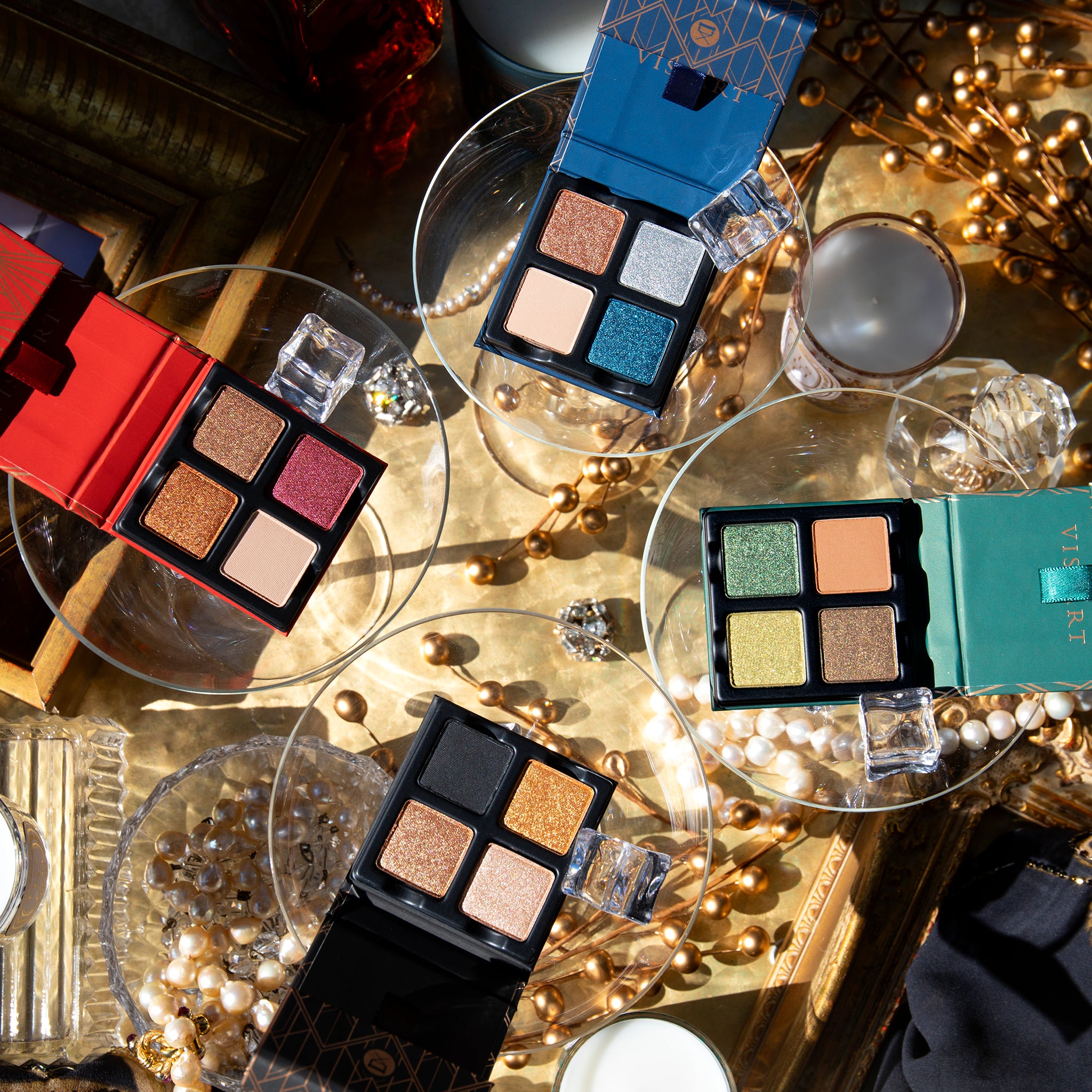 Petits Fours Bullion alongside luminous gold and neutral-toned Petits Fours.