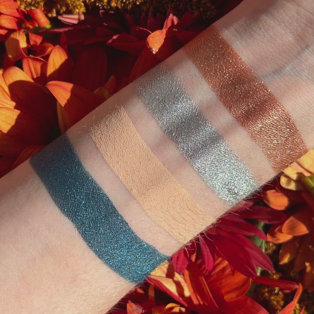Viseart Paris Petits Fours Lapis Eyeshadow Palette Shade Video