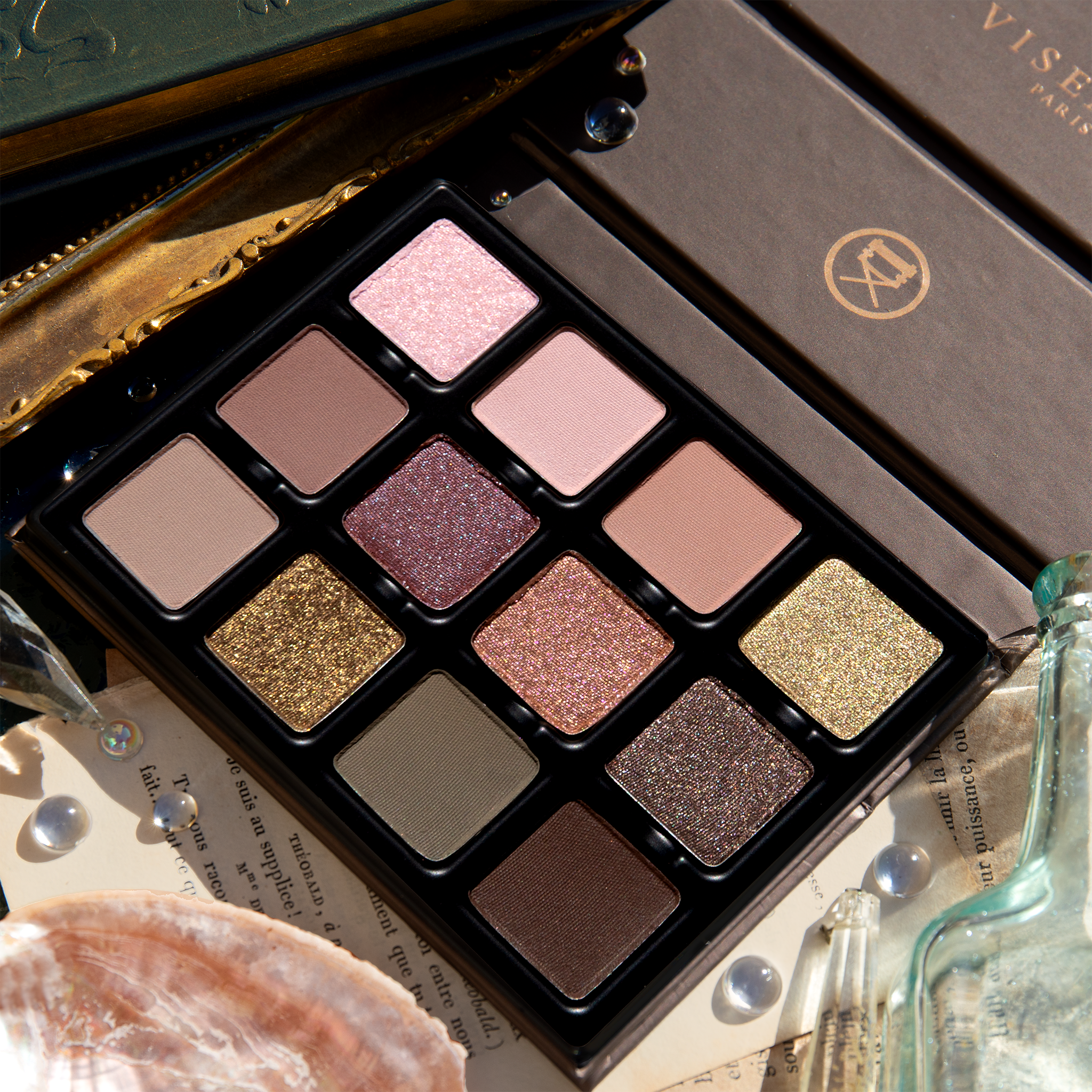 Sireneuse Nocturne Étendu open 12-pan palette, faerie, greens, iced silver, basalt, shimmer