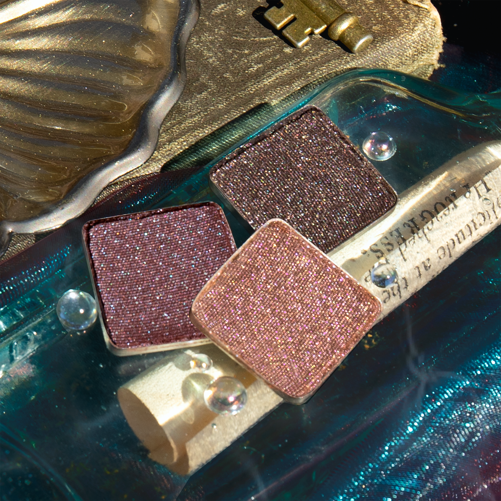 Sireneuse Nocturne Étendu shimmer matte shadows, texture, detail faerie, duochrome

