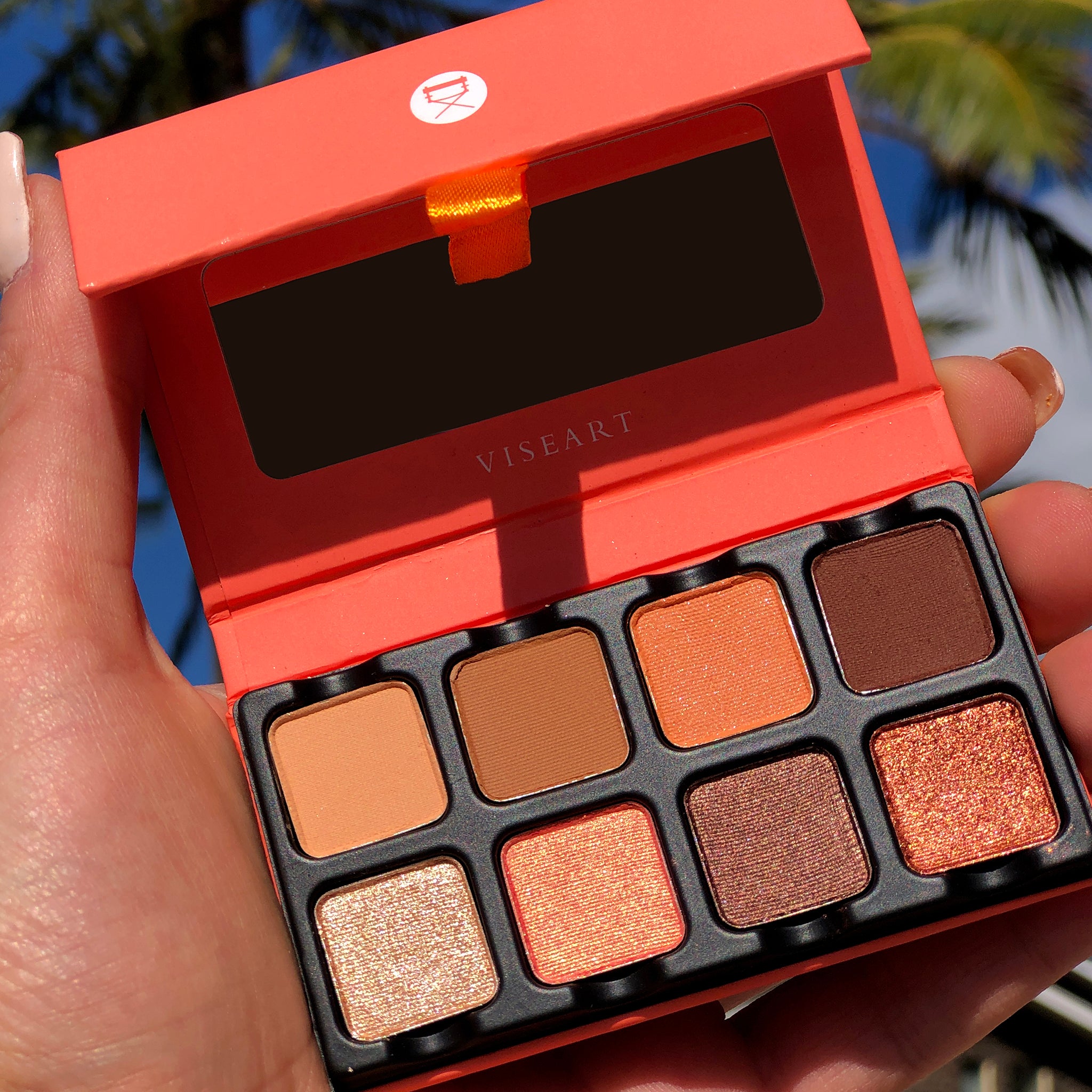 ARMENIA Satin Apricot eyeshadow - Portugal